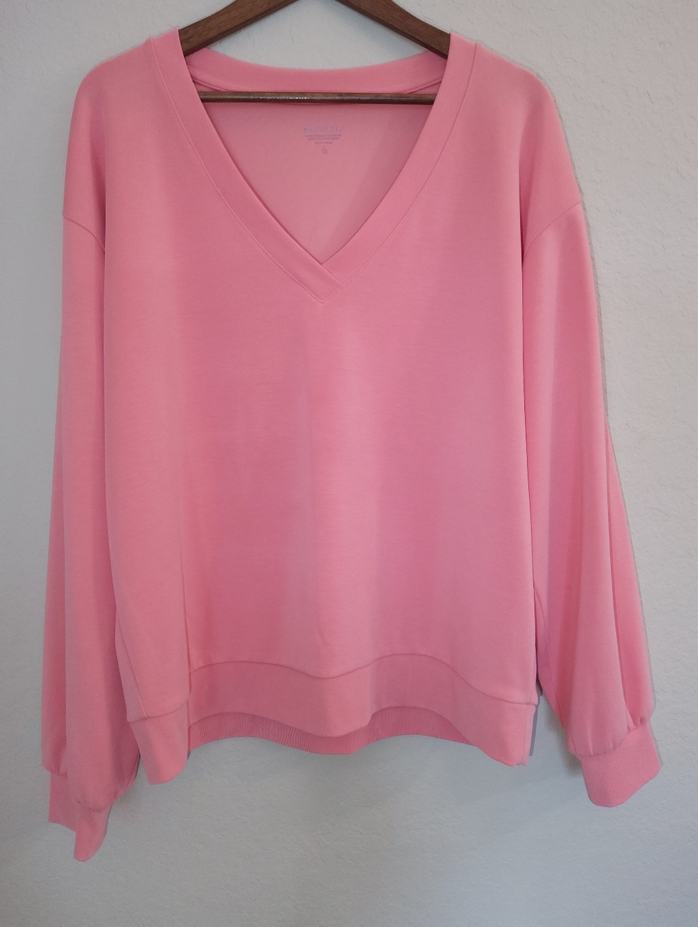Athleta Sweater Womens XL Pink V-neck Relaxed Pullover Casual Athleisure